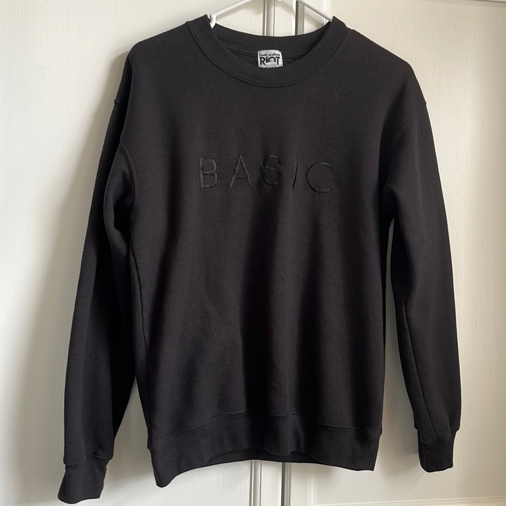 SUB_URBAN RIOT Black Sweatshirt